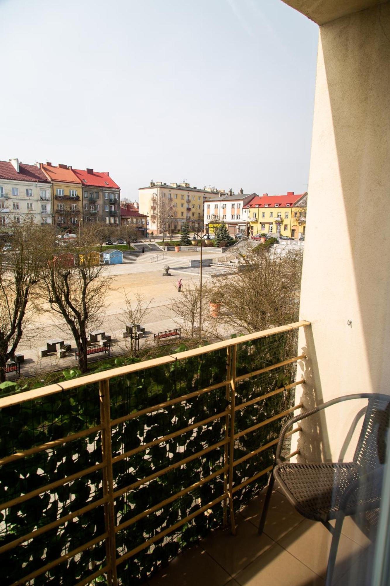 Apartament Rynek 10 Ostrowiec Świętokrzyski Εξωτερικό φωτογραφία